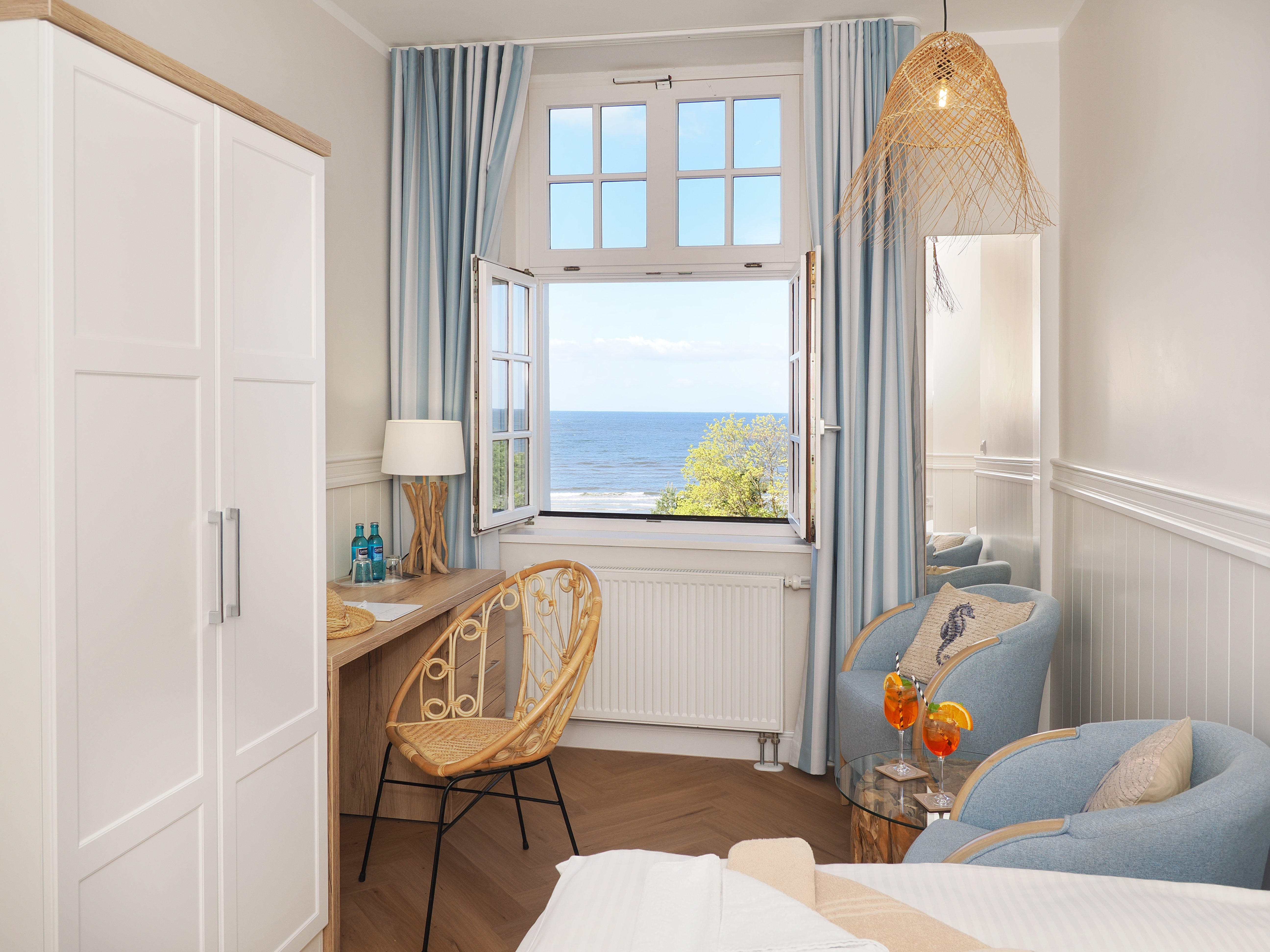 Doppelzimmer mit direktem Meerblick